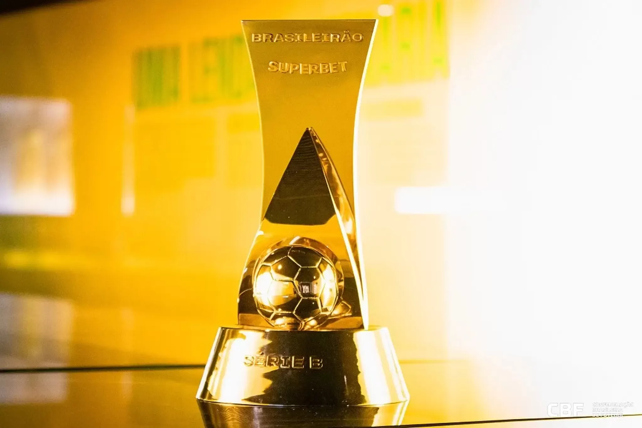 Série B de 2026: Novo Formato Promete Emoção, Mas Abre Mão da Meritocracia