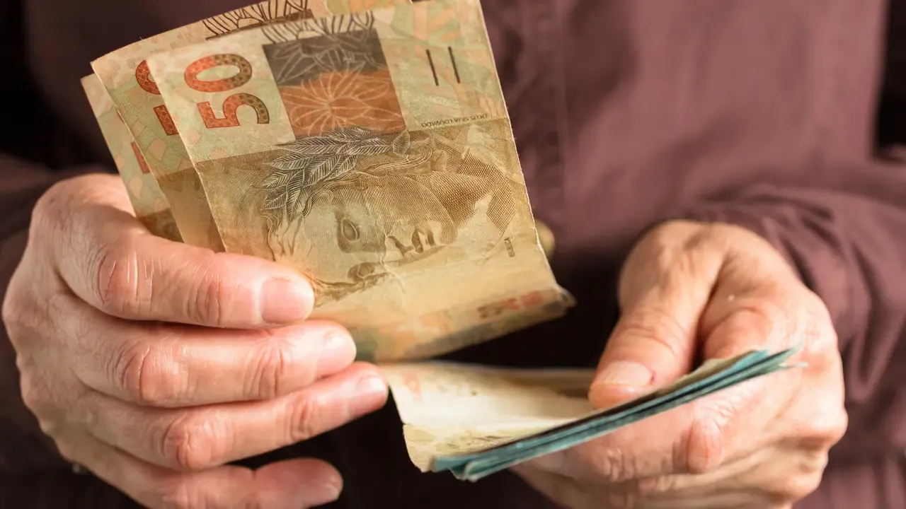 Salário CLT: Prazo de Pagamento em Agosto de 2026 Definido