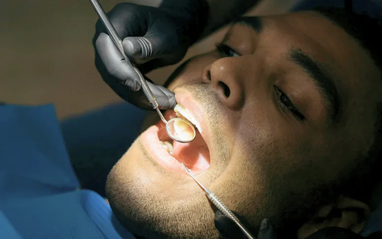 Senado aprova piso salarial para médicos e dentistas