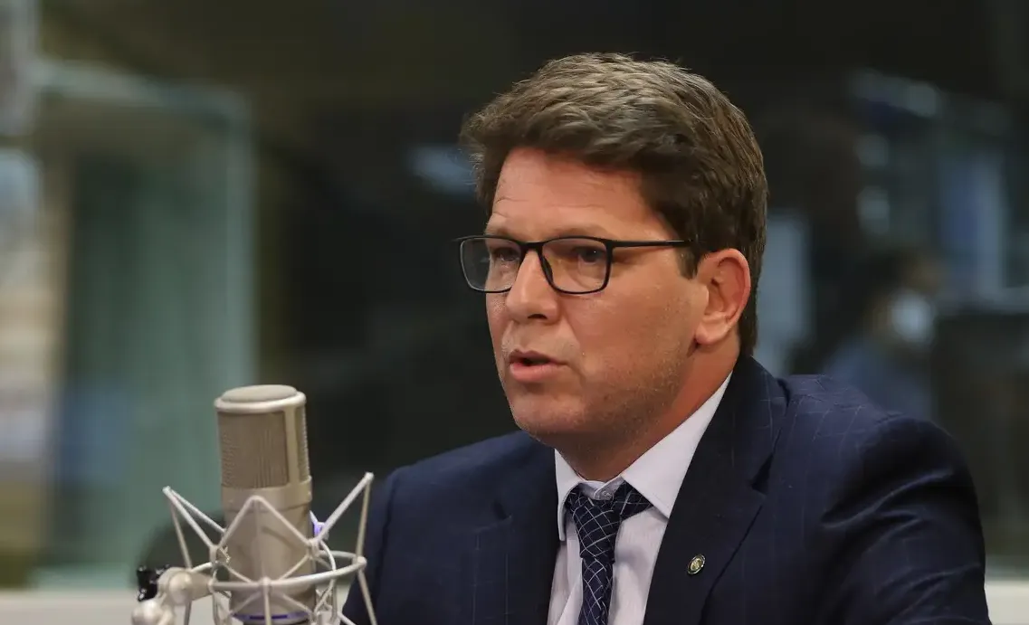 STF apura destinação de emendas parlamentares para filme sobre Bolsonaro