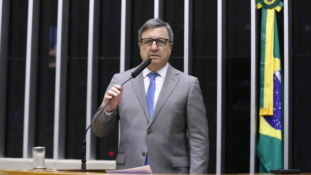STF arquiva processo contra Danilo Forte por divergências políticas