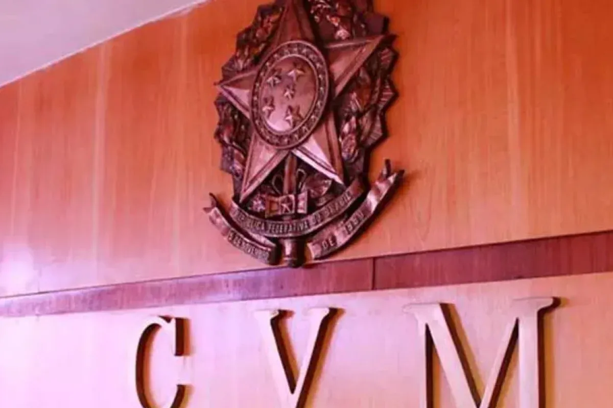 STF determina revisão de regras da CVM após falhas