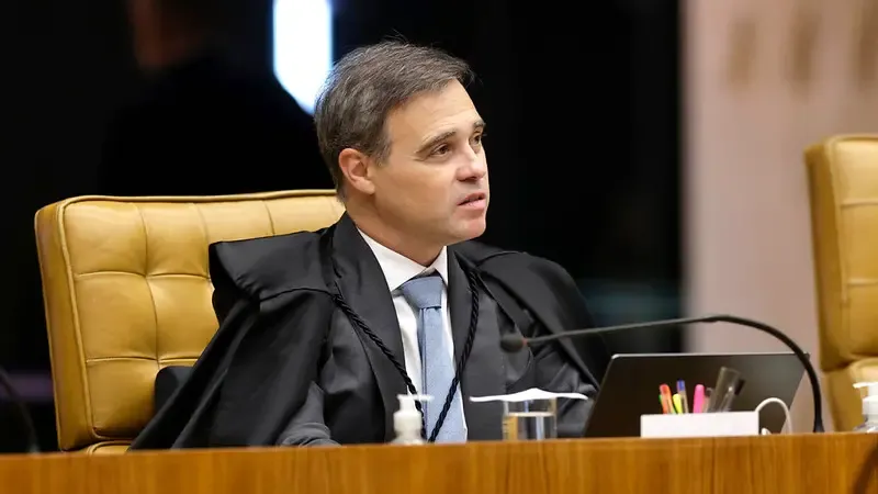 Política
