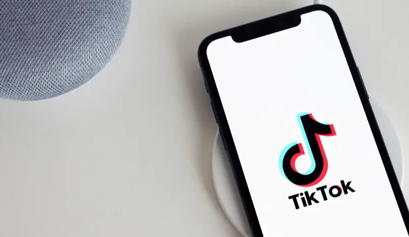 TikTok é multado em R$ 153,7 milhões no Brasil
