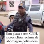 Menino de Tianguá viraliza ao exibir cobra de estimação com…